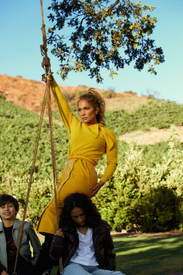 Jennifer Lopez - Coach Fall 2020