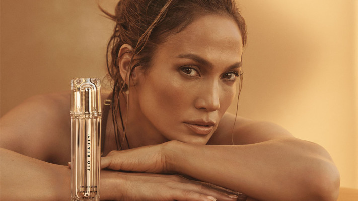 Jennifer Lopez - JLoBeauty 2020
