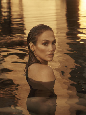 Jennifer Lopez - JLoBeauty 2020