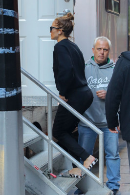 Jennifer Lopez - &#039;Marry Me&#039; On Set in New York 11/01/2019