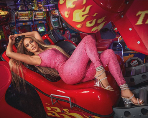 Jennifer Lopez by Greg Swales for DSW Fall 2021 Campaign
