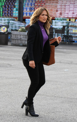 Jennifer Lopez - On Set - Second Act 10/23/2017