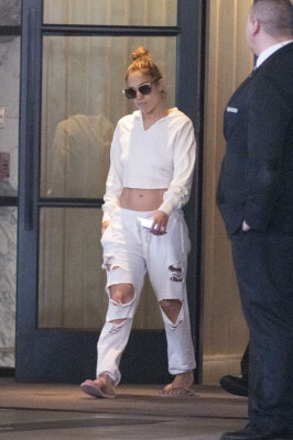 Jennifer Lopez - Four Seasons Hotel in Houston, Texas 06/25/2019