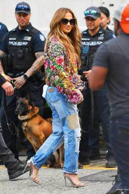Jennifer Lopez - Global Citizen Live in New York 09/25/2021