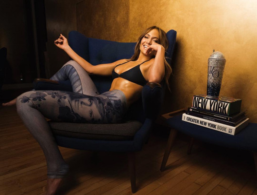 Jennifer Lopez - JLo X NiyamaSol 11/26/2018