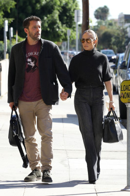 Jennifer Lopez - Los Angeles 11/27/2021