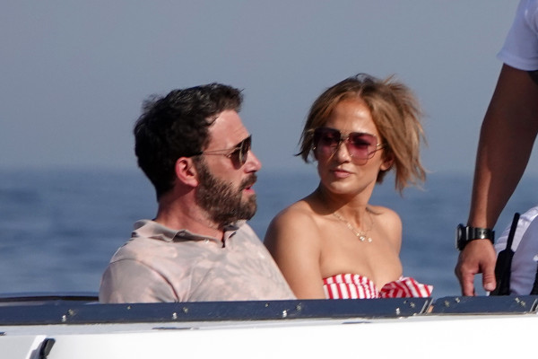 Jennifer Lopez - Nerano, Italy 07/28/2021