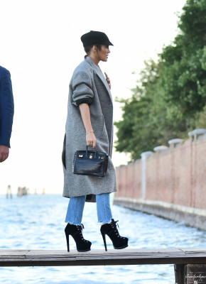 Jennifer Lopez - Venice 08/28/2021