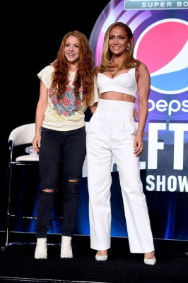 Jennifer Lopez - Super Bowl Press Conference in Miami 01/30/2020