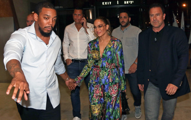 Jennifer Lopez - Swanky Restaurant in Tel Aviv 07/31/2019