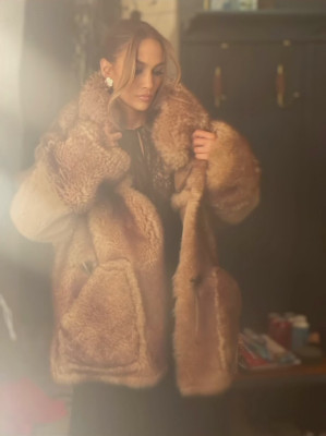 Jennifer Lopez