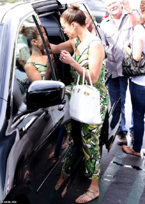 photo 19 in Jennifer Lopez gallery [id646001] 2013-07-02 00:00:00