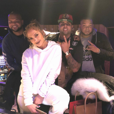 Jennifer Lopez pic #1042300