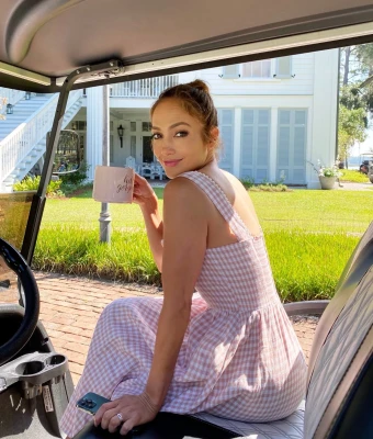 Jennifer Lopez 09/01/2022