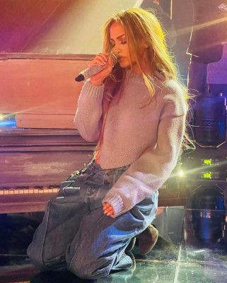 Jennifer Lopez