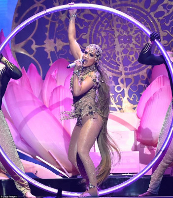 J.Lo