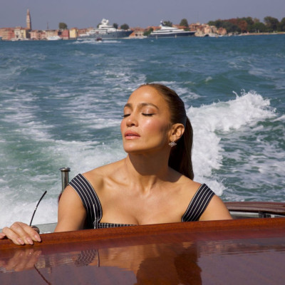 Jennifer Lopez - Venice 09/10/2021