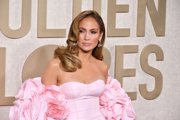 Jennifer Lopez – Golden Globe Awards 2024