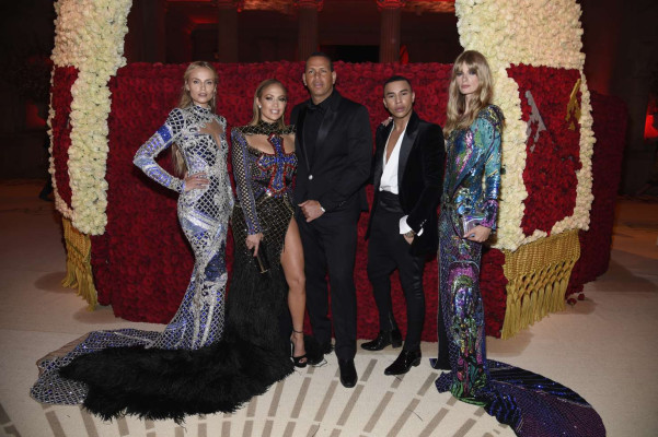 Jennifer Lopez – 2018 MET Costume Institute Gala in NYC