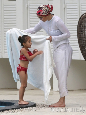 photo 23 in Jennifer Lopez gallery [id604886] 2013-02-12 00:00:00
