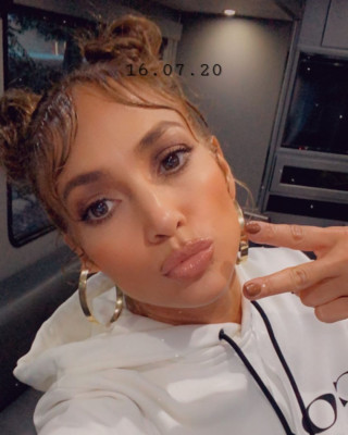 Jennifer Lopez pic #1266029