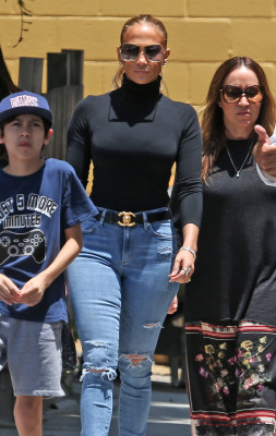 Jennifer Lopez