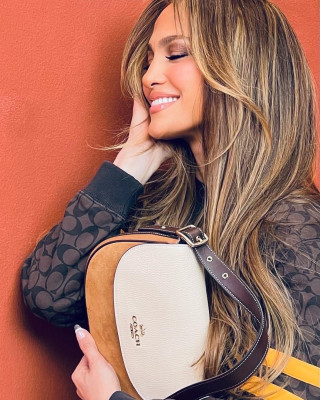 Jennifer Lopez