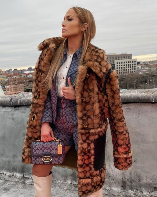 Jennifer Lopez pic #1249677