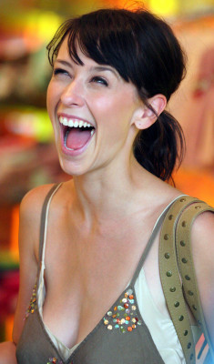 Jennifer Love Hewitt pic #211956
