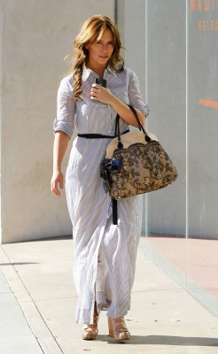 photo 16 in Jennifer Love Hewitt gallery [id347164] 2011-01-24 00:00:00