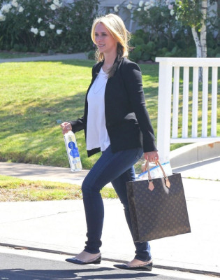Jennifer Love Hewitt pic #736289
