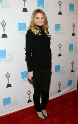photo 17 in Jennifer Morrison gallery [id149176] 2009-04-16 00:00:00