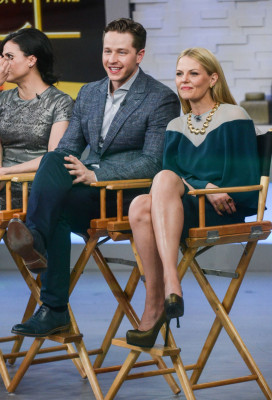Jennifer Morrison pic #709825