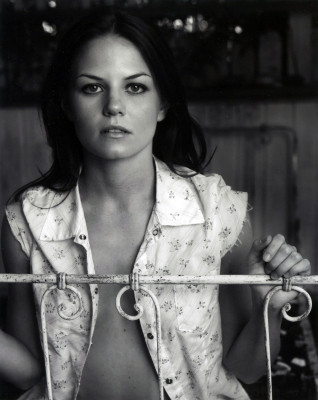 Jennifer Morrison pic #829867
