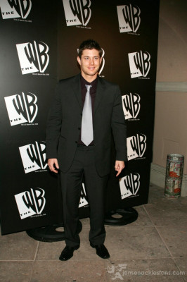 photo 9 in Ackles gallery [id124501] 2009-01-04 00:00:00