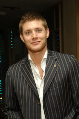Jensen Ackles pic #213427