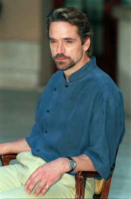 photo 5 in Jeremy Irons gallery [id194994] 2009-10-08 00:00:00