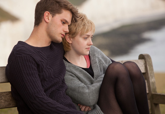 Jeremy Irvine pic #742548