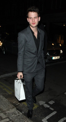 photo 12 in Jeremy Irvine gallery [id778211] 2014-12-08 00:00:00