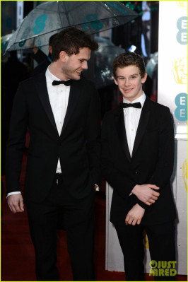 Jeremy Irvine pic #748952