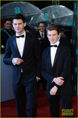 Jeremy Irvine pic #748949