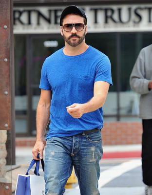 photo 4 in Jeremy Piven gallery [id541139] 2012-07-27 00:00:00
