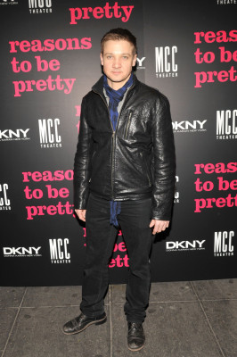 Jeremy Renner pic #346239