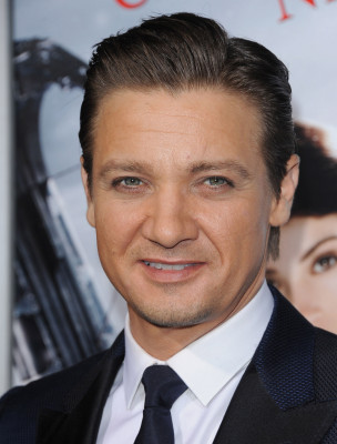 Jeremy Renner pic #615024