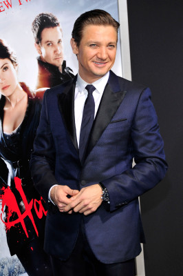 Jeremy Renner pic #615033