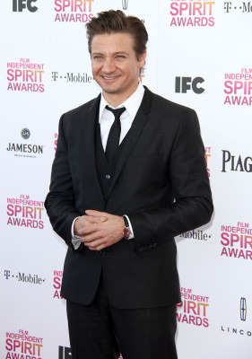 Jeremy Renner pic #613457