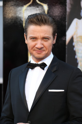Jeremy Renner pic #613450