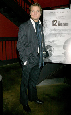 Jeremy Renner pic #622023