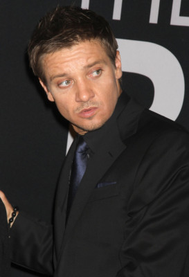 photo 17 in Jeremy Renner gallery [id548928] 2012-08-17 00:00:00