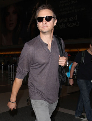 Jeremy Renner pic #536515